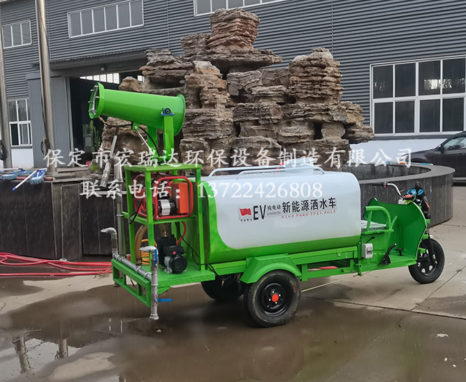  北京制造廠使用保定宏瑞達(dá)灑水霧炮車案例
